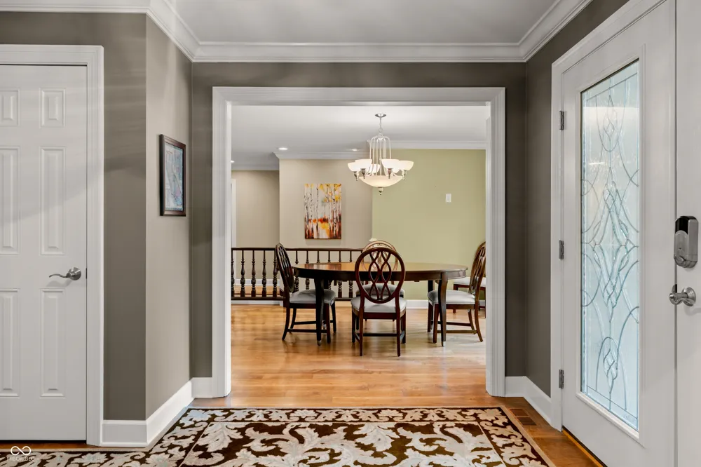 10707 Compass Court Indianapolis, IN 46256
