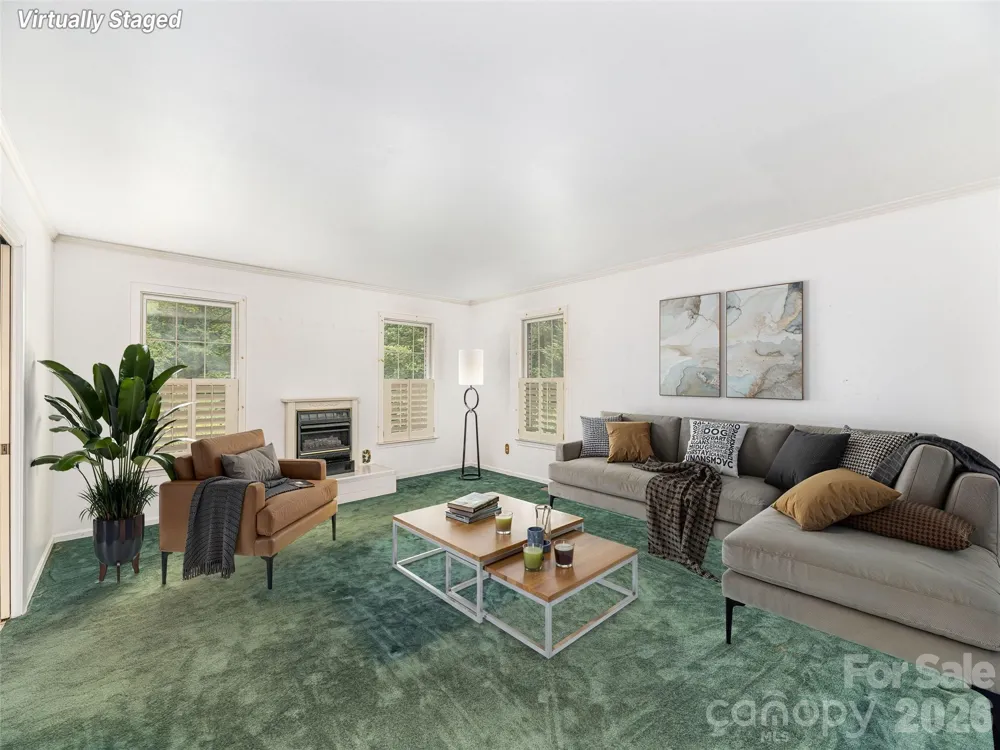 200 Heathcote Road Hendersonville, NC 28791