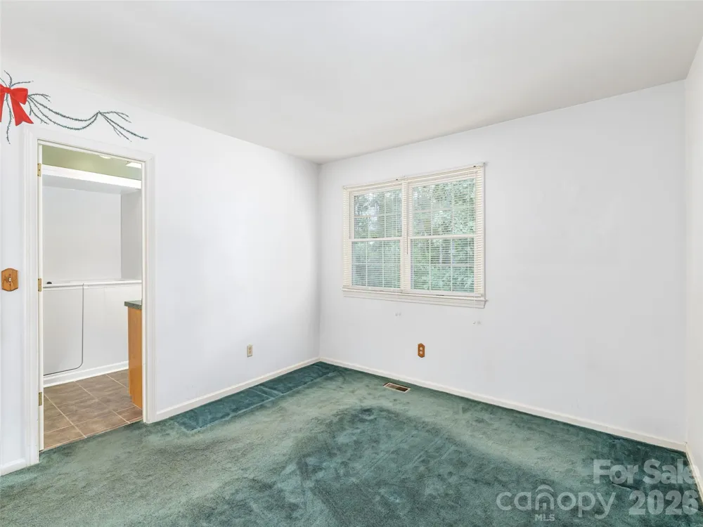 200 Heathcote Road Hendersonville, NC 28791