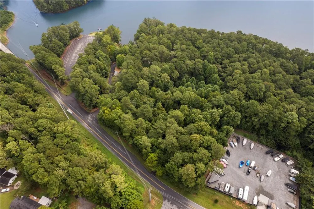000 Allatoona Gateway Road Acworth, GA 30102