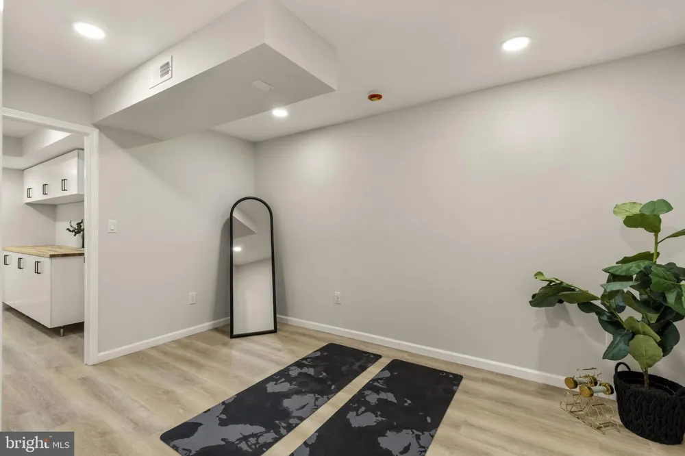 6621 SULKY LANE North Bethesda, MD 20852