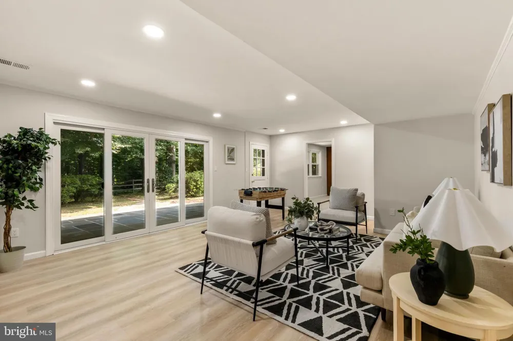 6621 SULKY LANE North Bethesda, MD 20852