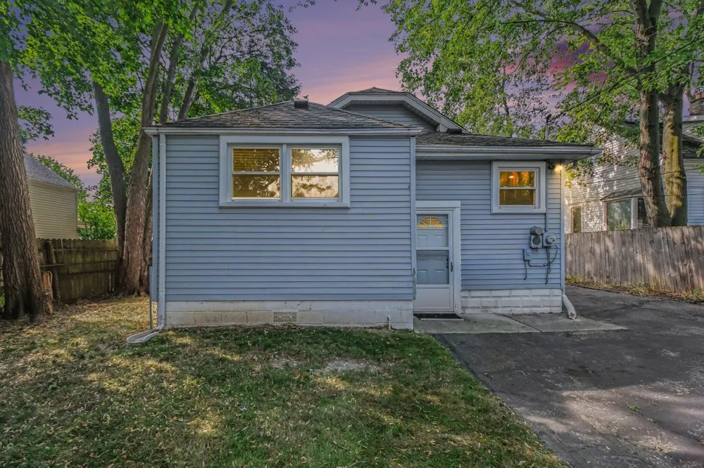 2190 Franklin Road Berkley, MI 48072