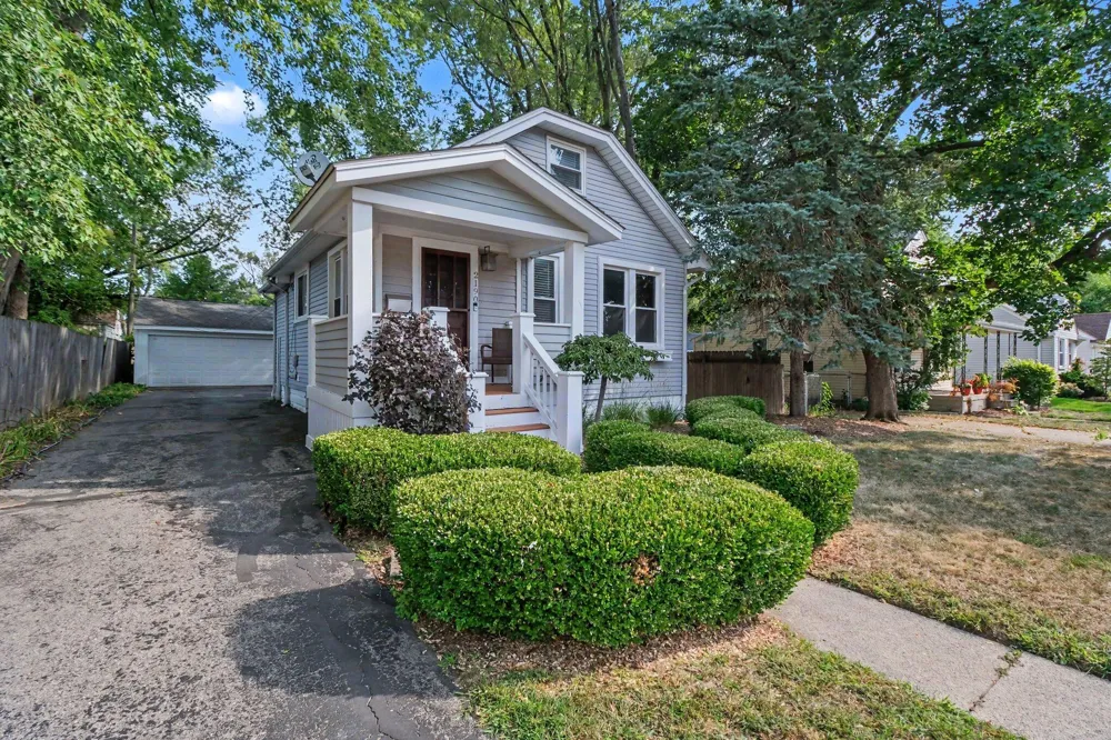 2190 Franklin Road Berkley, MI 48072