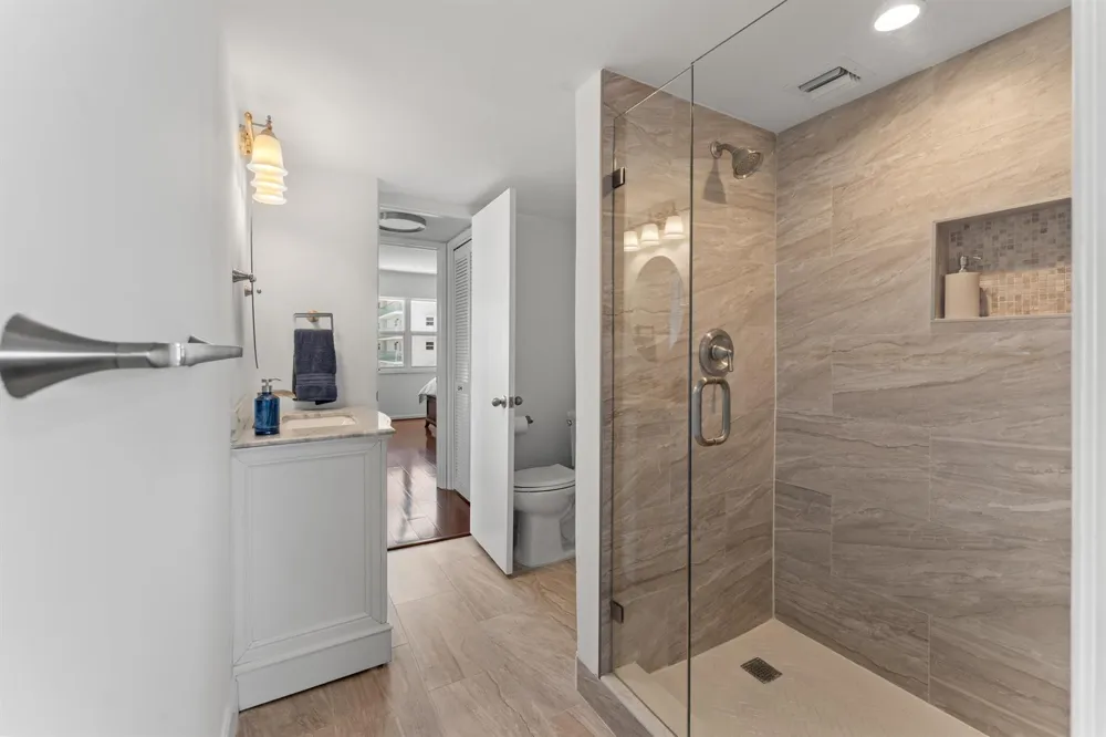 1630 OCEAN BOULEVARD #1011 Pompano Beach, FL 33062