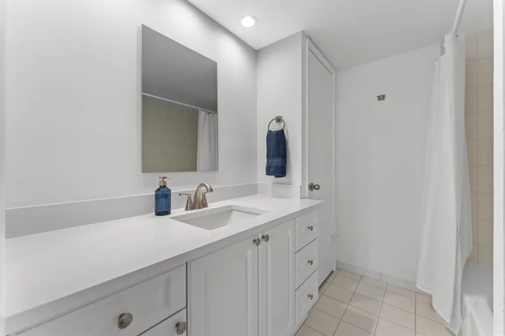 1630 OCEAN BOULEVARD #1011 Pompano Beach, FL 33062