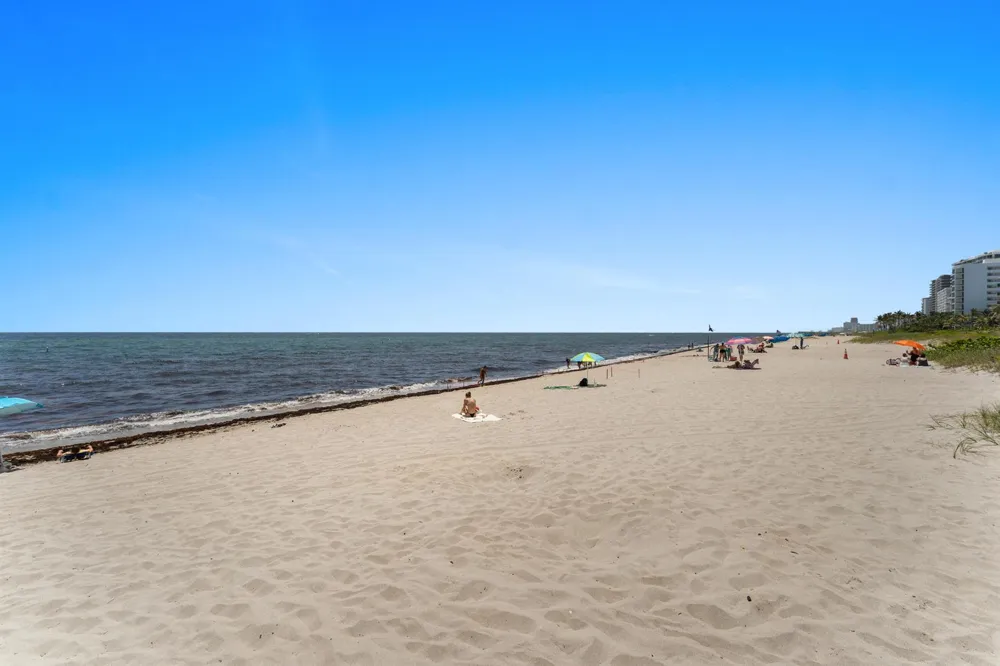 1630 OCEAN BOULEVARD #1011 Pompano Beach, FL 33062