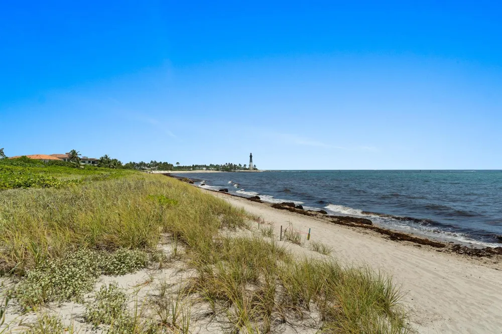 1630 OCEAN BOULEVARD #1011 Pompano Beach, FL 33062