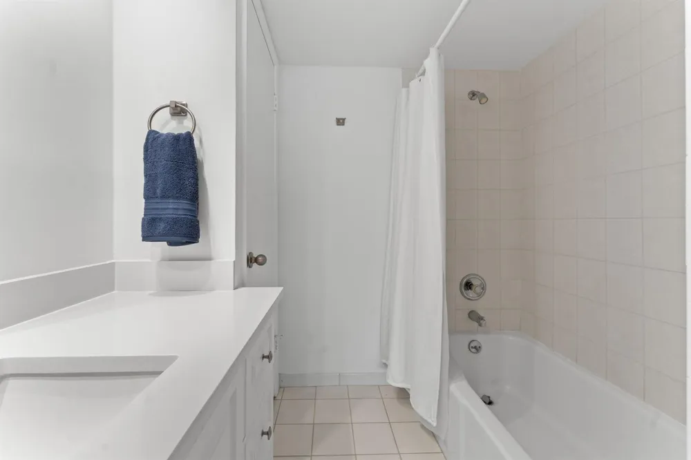 1630 OCEAN BOULEVARD #1011 Pompano Beach, FL 33062