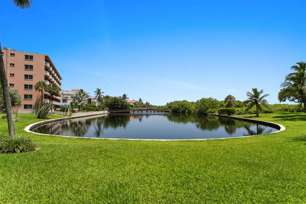 1630 OCEAN BOULEVARD #1011 Pompano Beach, FL 33062