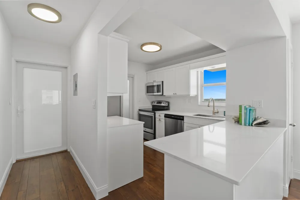 1630 OCEAN BOULEVARD #1011 Pompano Beach, FL 33062