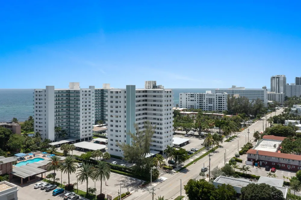 1630 OCEAN BOULEVARD #1011 Pompano Beach, FL 33062