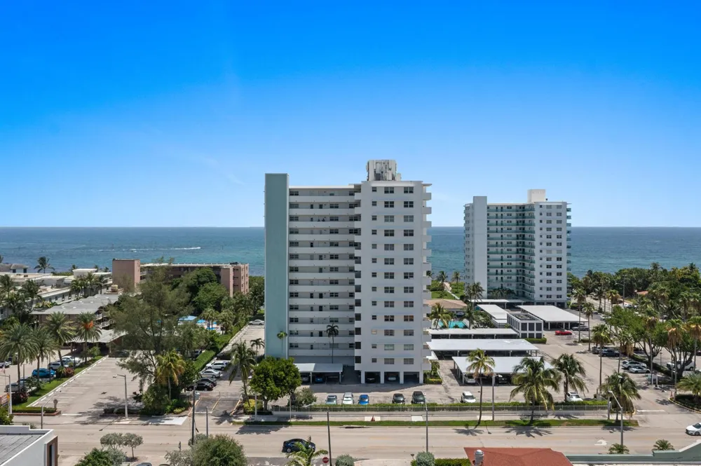 1630 OCEAN BOULEVARD #1011 Pompano Beach, FL 33062