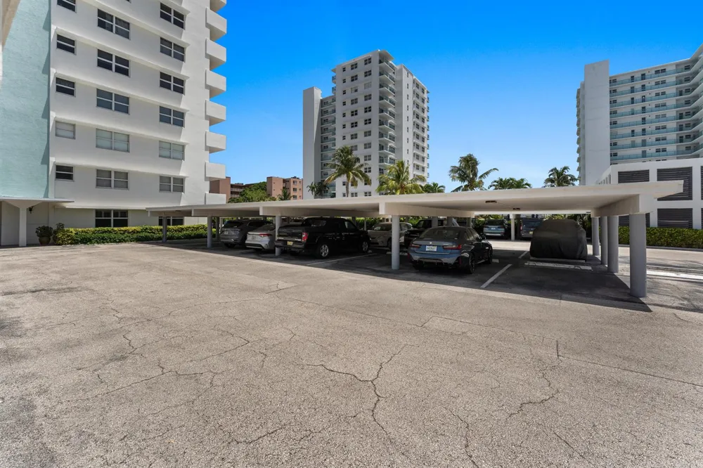 1630 OCEAN BOULEVARD #1011 Pompano Beach, FL 33062