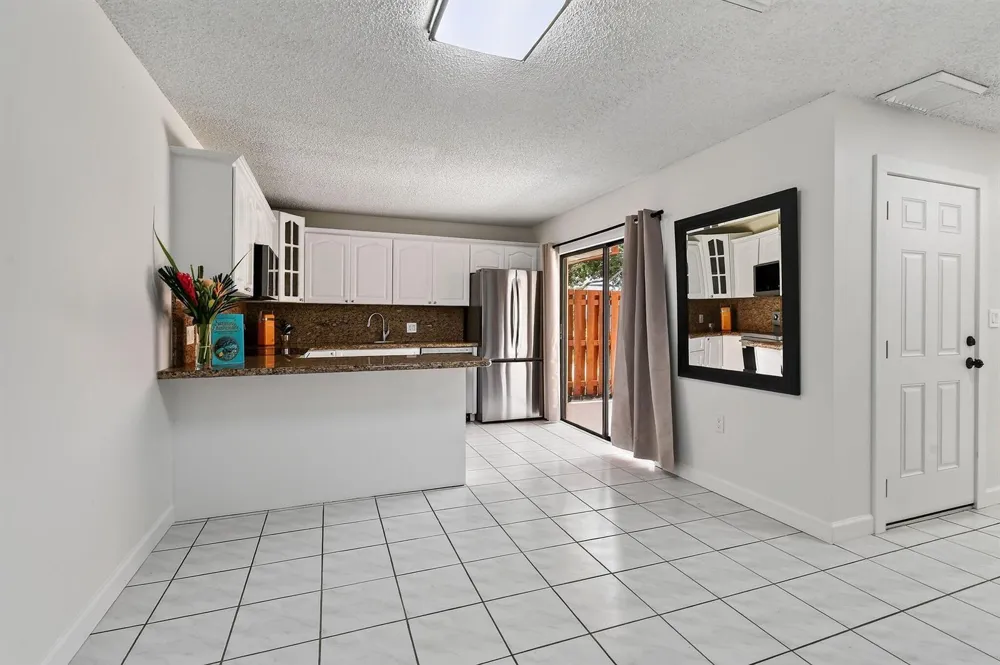 3157 Meridian Way S #A Palm Beach Gardens, FL 33410