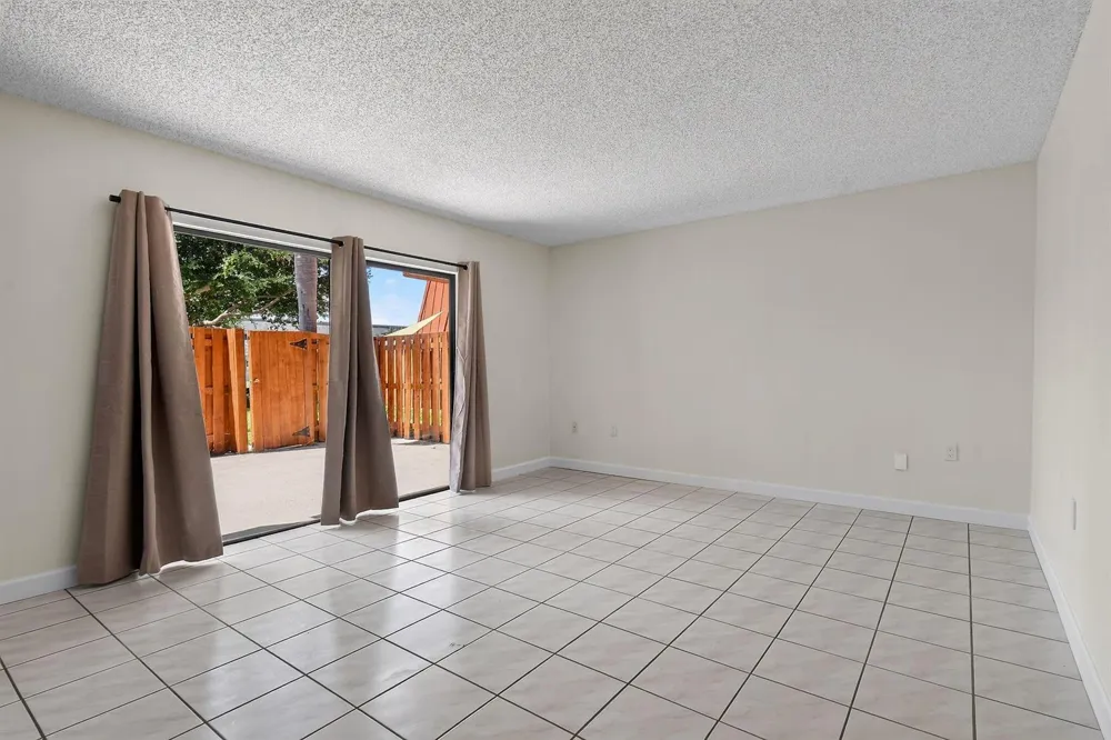 3157 Meridian Way S #A Palm Beach Gardens, FL 33410