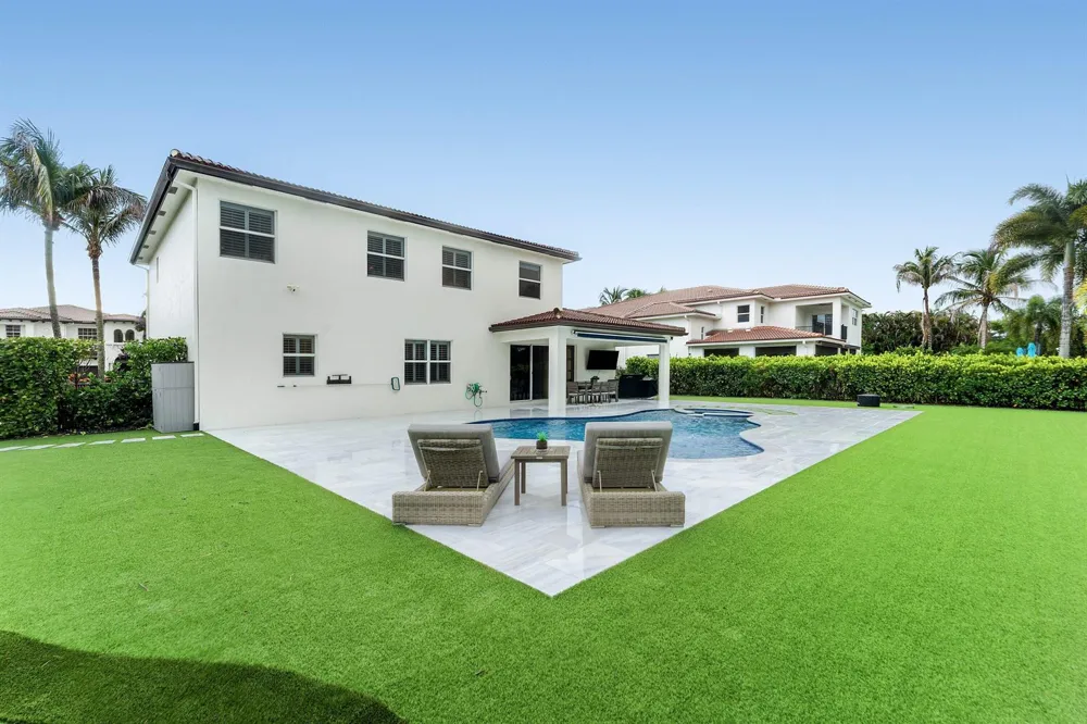 141 UMBRELLA PLACE Jupiter, FL 33458