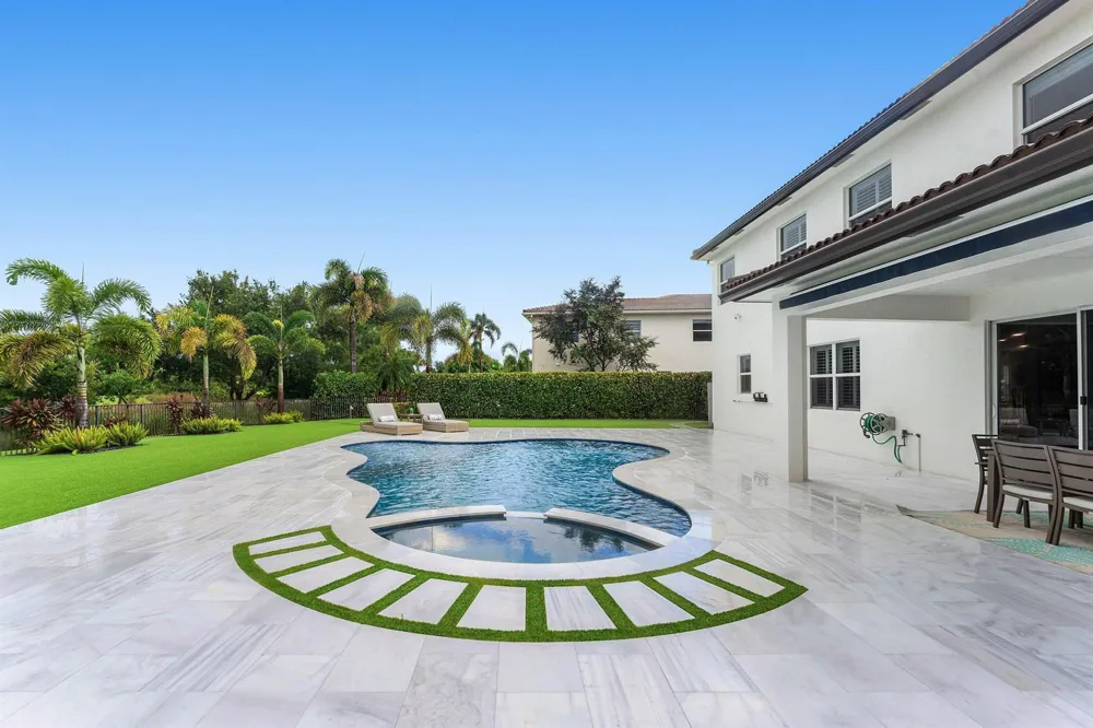 141 UMBRELLA PLACE Jupiter, FL 33458