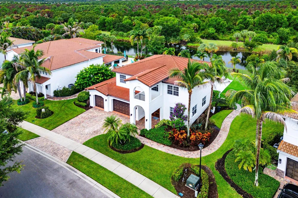 141 UMBRELLA PLACE Jupiter, FL 33458