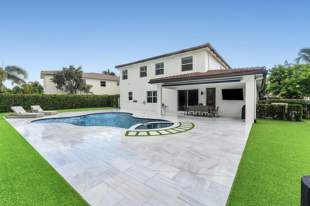 141 UMBRELLA PLACE Jupiter, FL 33458