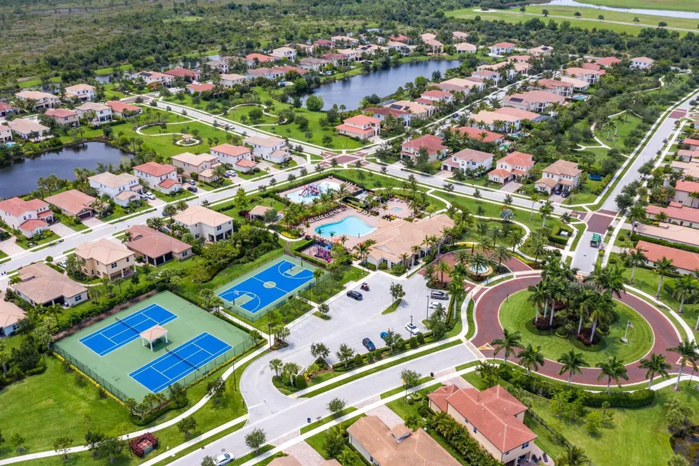 141 UMBRELLA PLACE Jupiter, FL 33458
