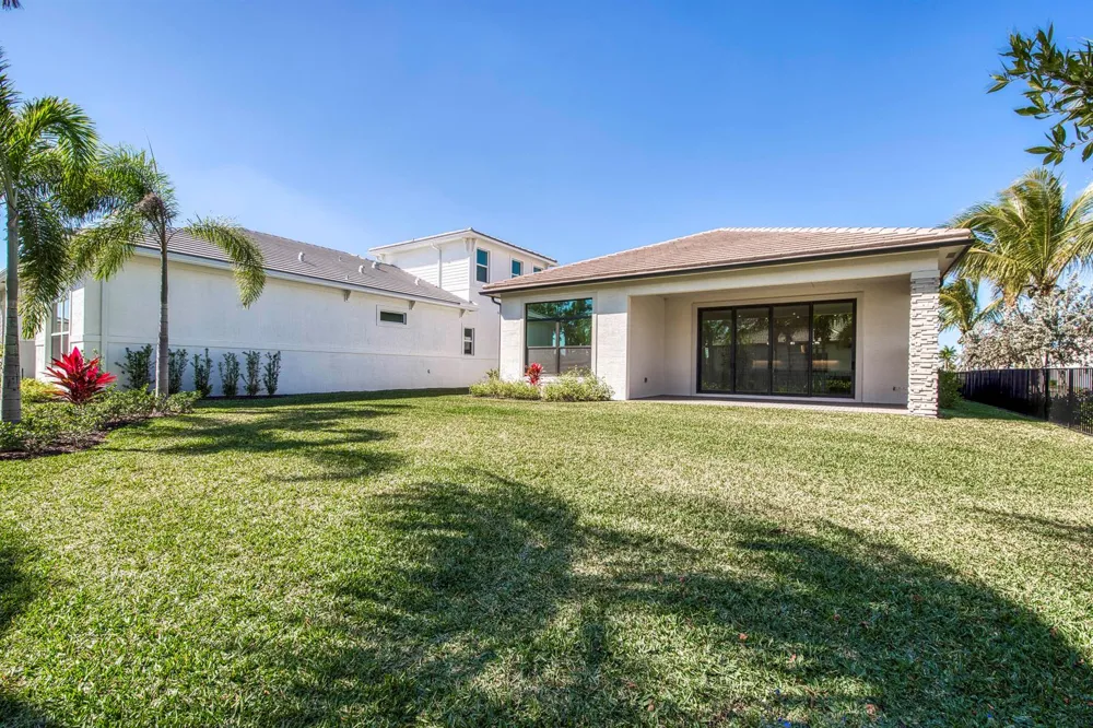 9603 St. Germain Drive Palm Beach Gardens, FL 33412