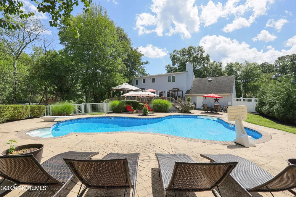731 Mccormick Drive Toms River, NJ 08753