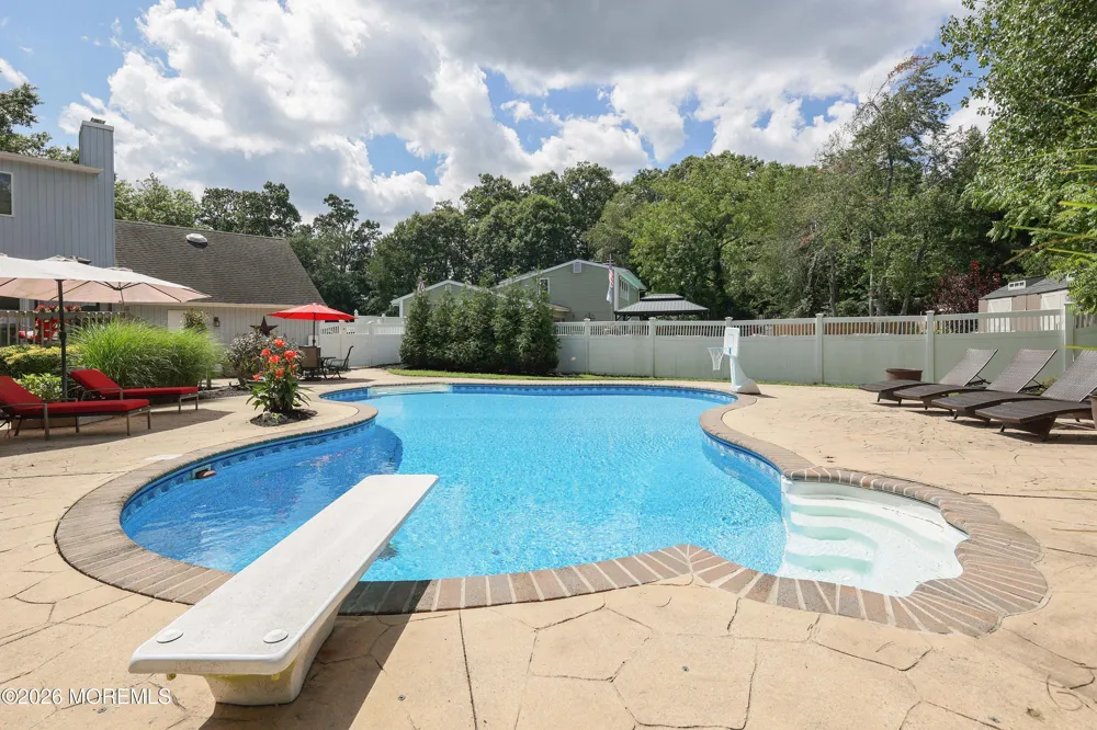 731 Mccormick Drive Toms River, NJ 08753
