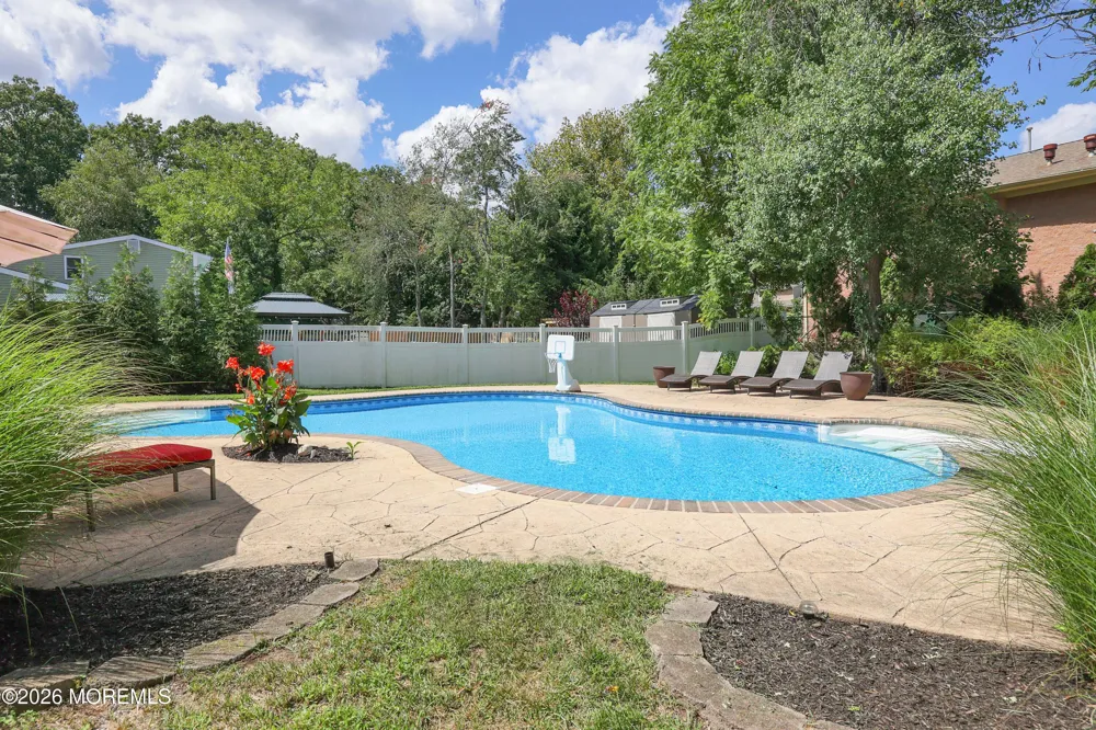 731 Mccormick Drive Toms River, NJ 08753