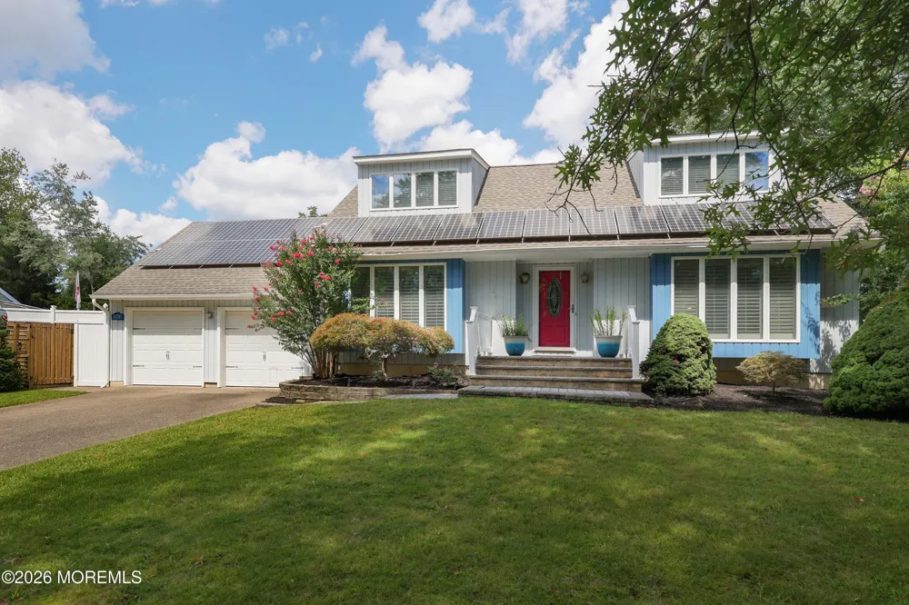 731 Mccormick Drive Toms River, NJ 08753