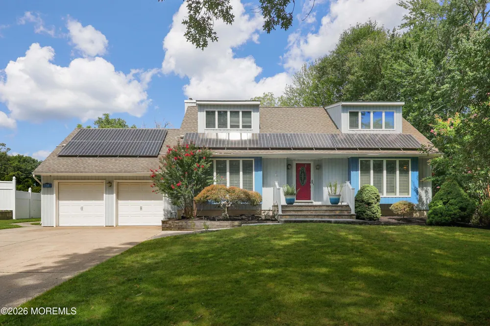 731 Mccormick Drive Toms River, NJ 08753