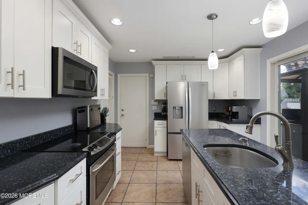 731 Mccormick Drive Toms River, NJ 08753