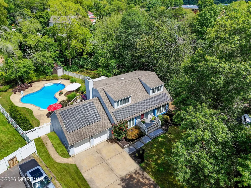 731 Mccormick Drive Toms River, NJ 08753