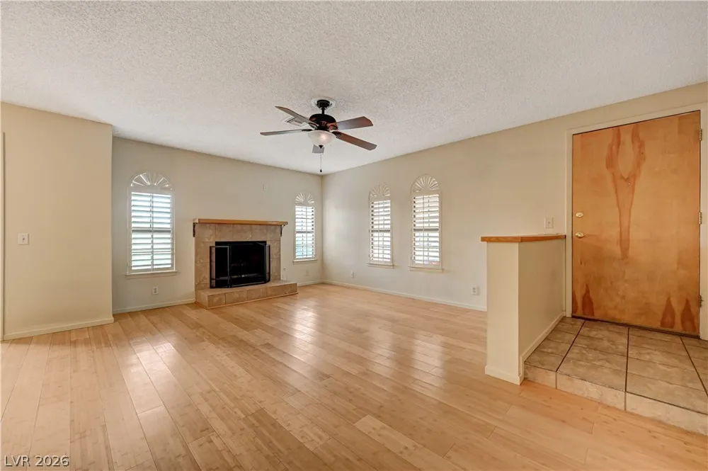 4096 CRETE LANE #C Las Vegas, NV 89103
