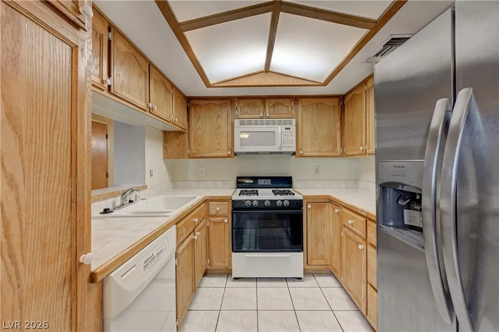 4096 CRETE LANE #C Las Vegas, NV 89103
