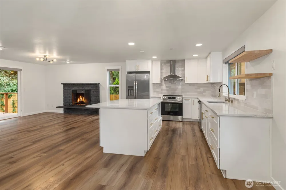212 143rd Street SE Lynnwood, WA 98208