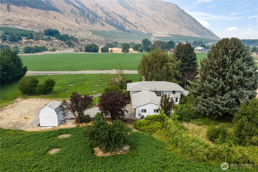 18 Cedar Avenue Brewster, WA 98812