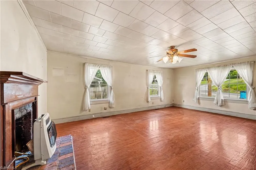 447 Main Street Franklinville, NC 27248