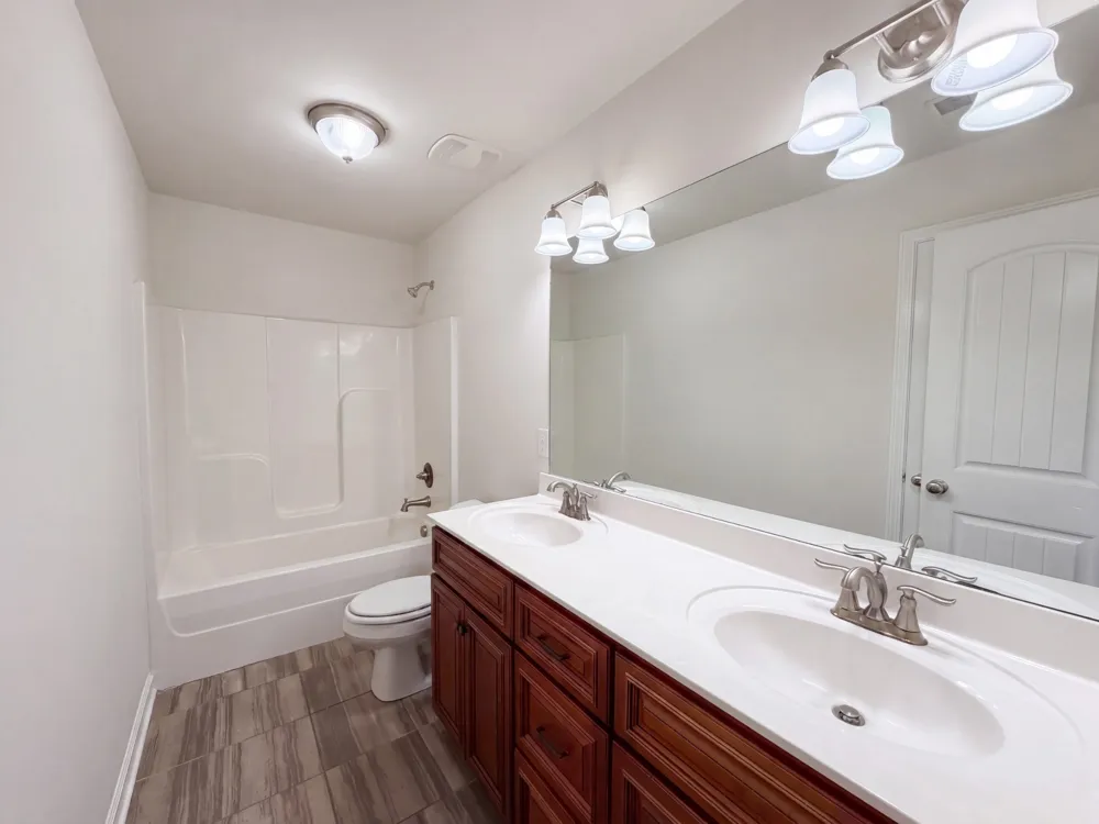 1032 Rudder Dr Spring Hill, TN 37174