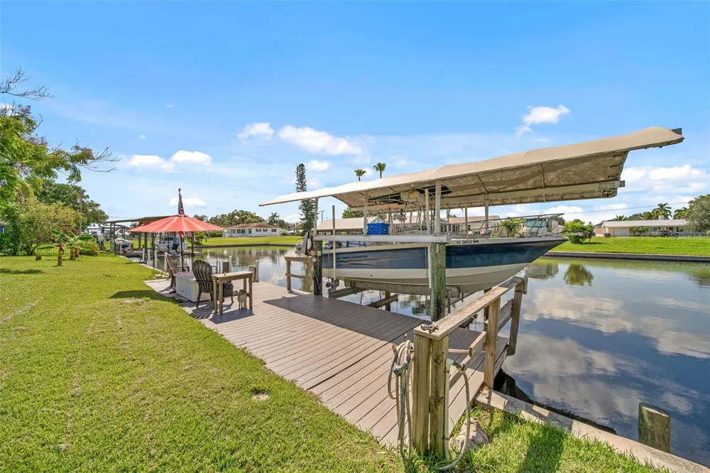 4331 POMPANO LANE Palmetto, FL 34221