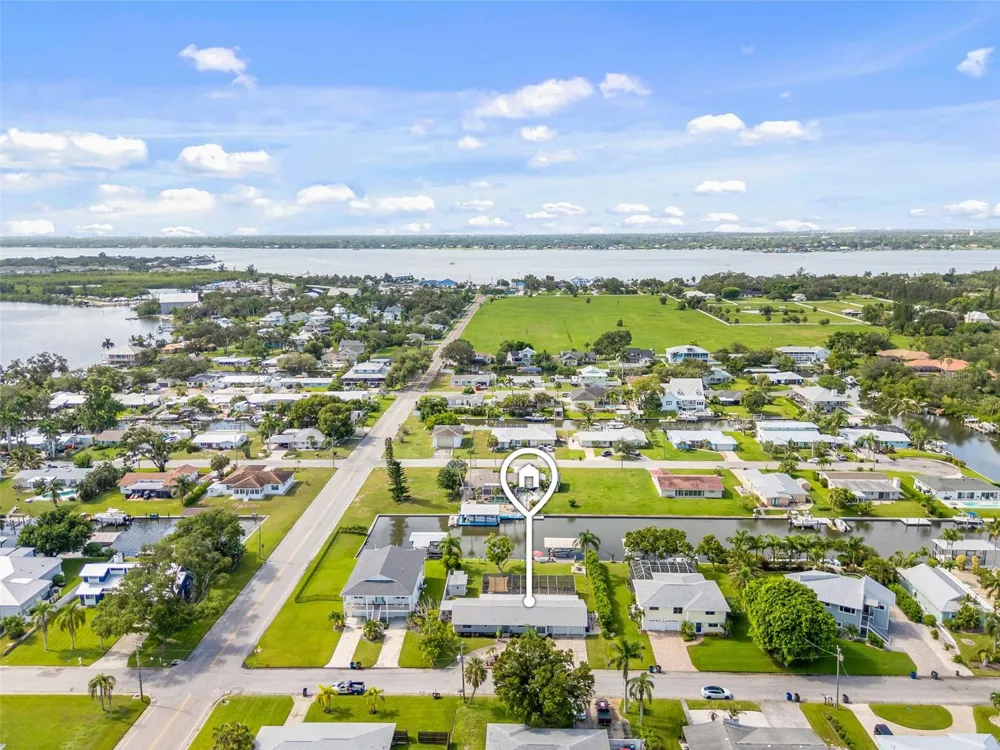 4331 POMPANO LANE Palmetto, FL 34221