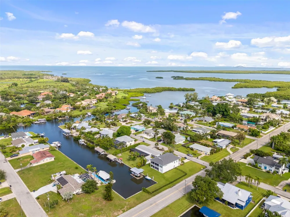 4331 POMPANO LANE Palmetto, FL 34221