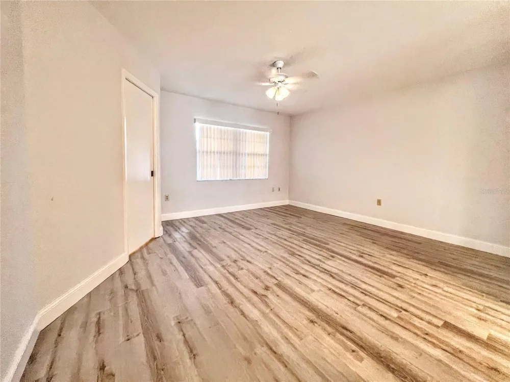 5549 BOULDER BOULEVARD #7 Sarasota, FL 34233
