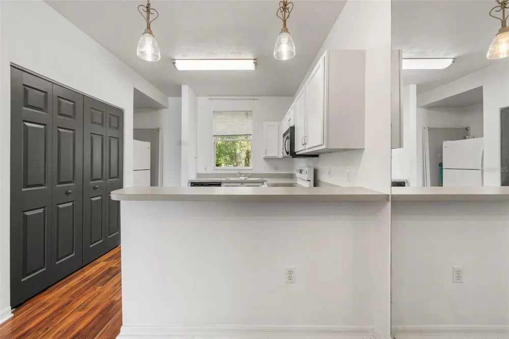 3970 SW 20TH AVENUE #904 Gainesville, FL 32607