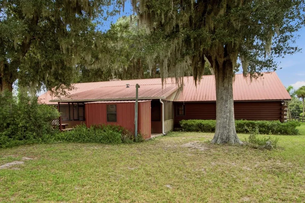 2259 BROWNLEE ROAD Seville, FL 32190