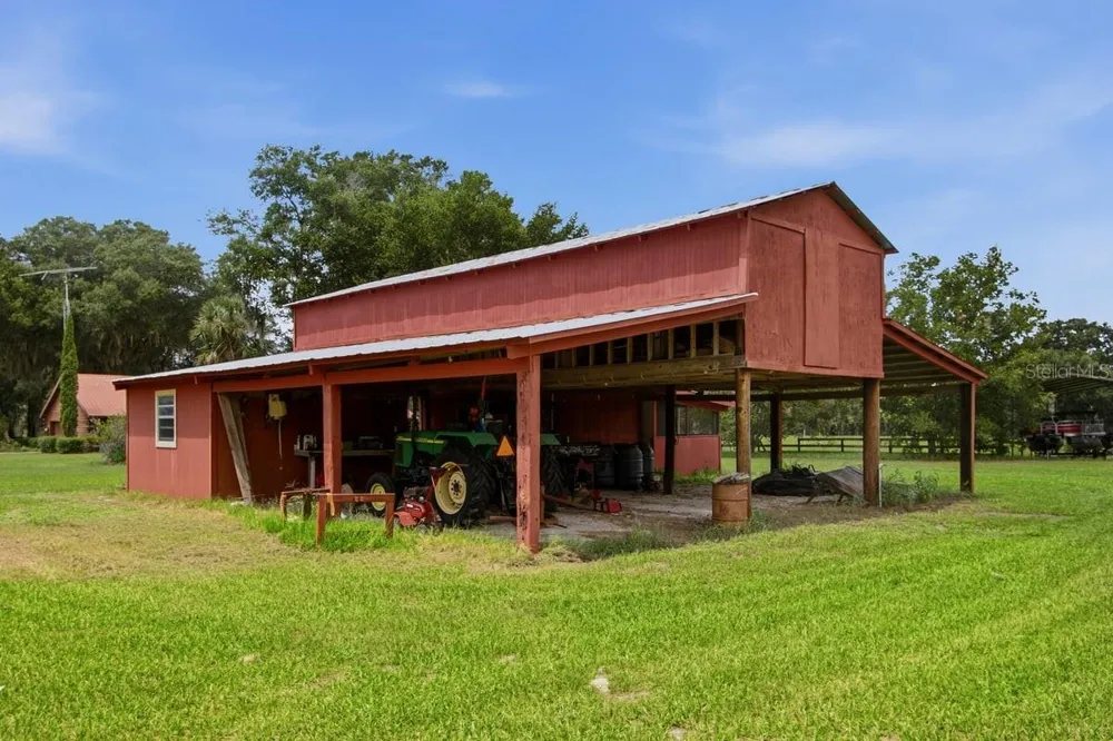 2259 BROWNLEE ROAD Seville, FL 32190