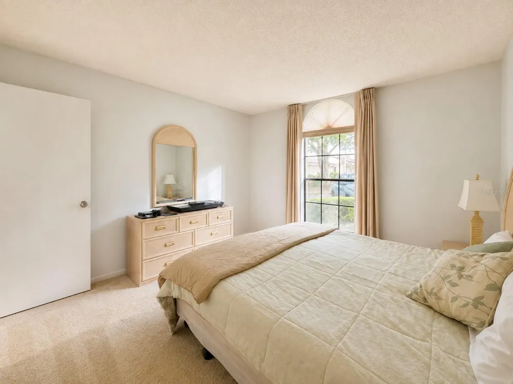 4529 MORNINGSIDE #8 Sarasota, FL 34235