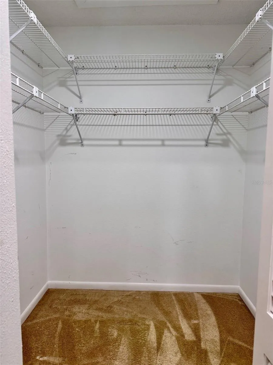 4529 MORNINGSIDE #8 Sarasota, FL 34235