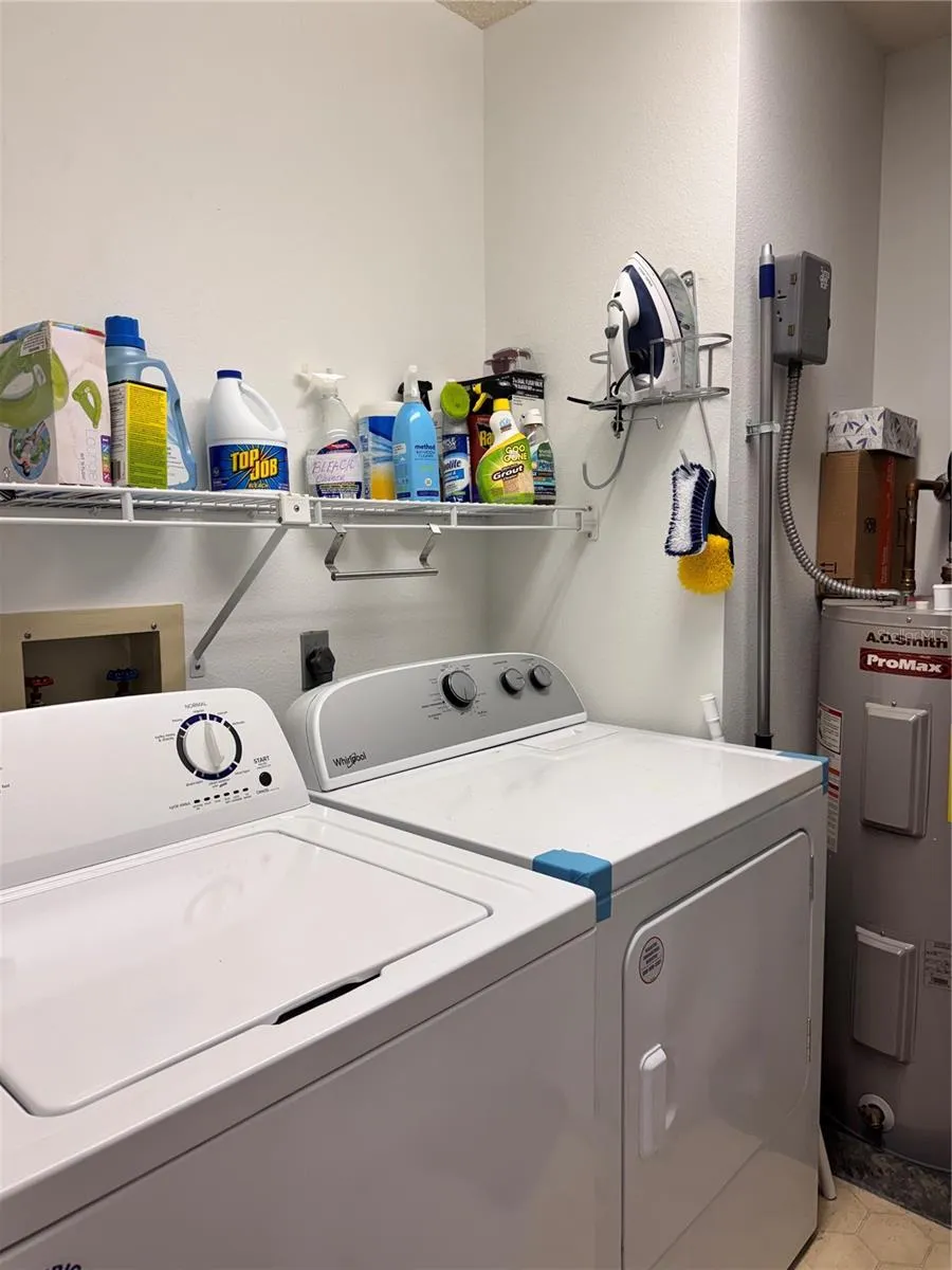 4529 MORNINGSIDE #8 Sarasota, FL 34235