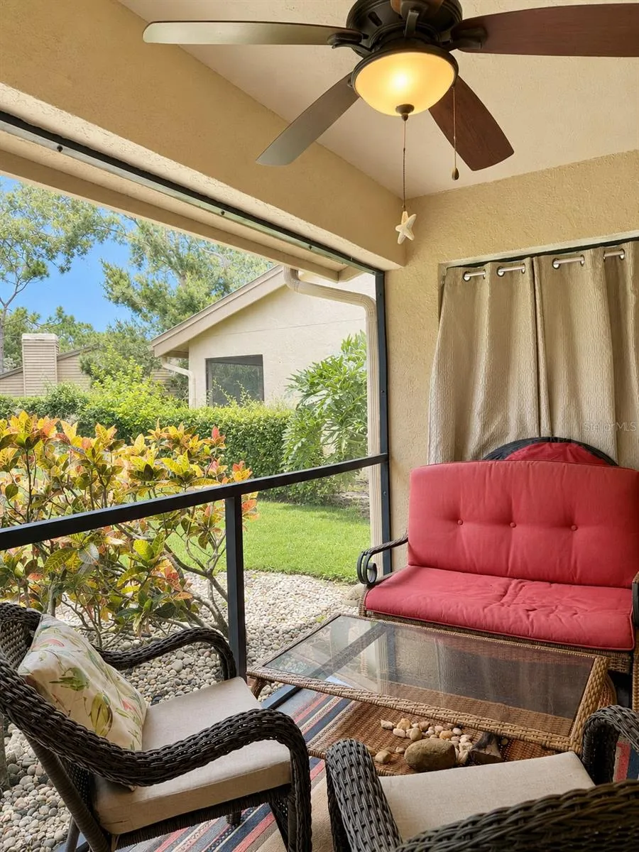 4529 MORNINGSIDE #8 Sarasota, FL 34235